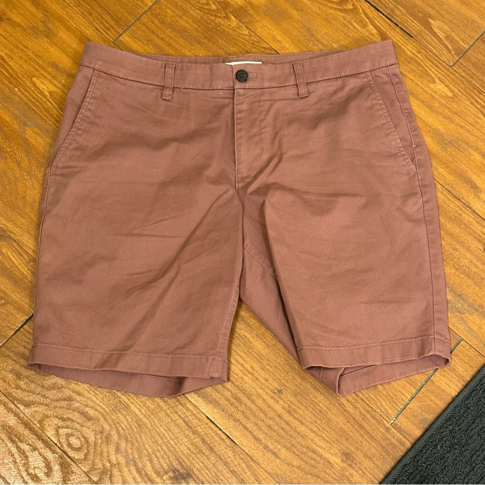 Red shorts by Hawker Rye